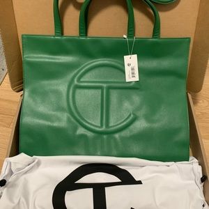 BRAND NEW TELFAR LARGE LEAF SHOPPING BAG